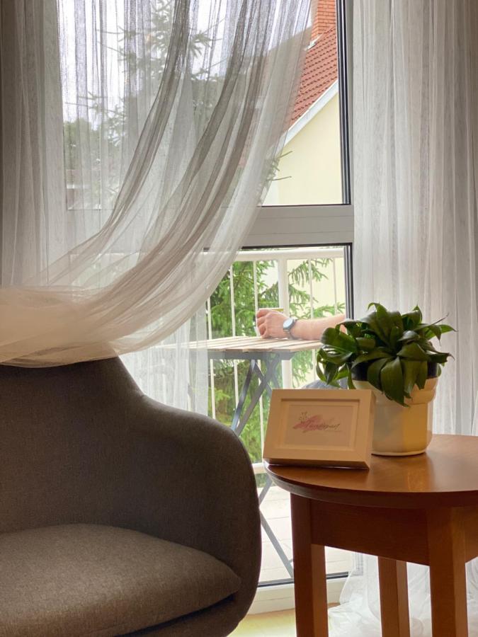 Tuenderpart Apartment Eger Zewnętrze zdjęcie